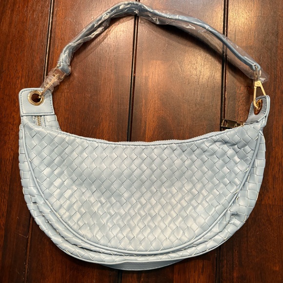 3 Pack Woven Shoulder Bag - Black, Blue, White (NEW) - Picture 2 of 9